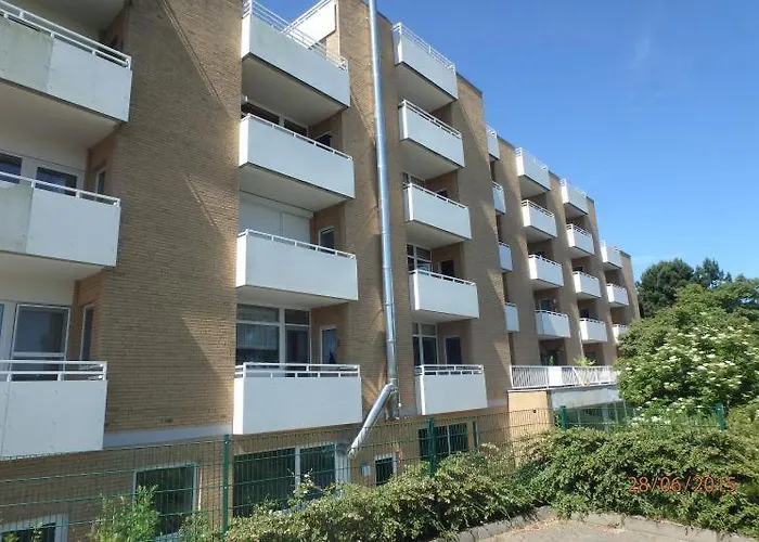 Apartmenthaus Frauenpreiss 60 アパート クックスハーフェン